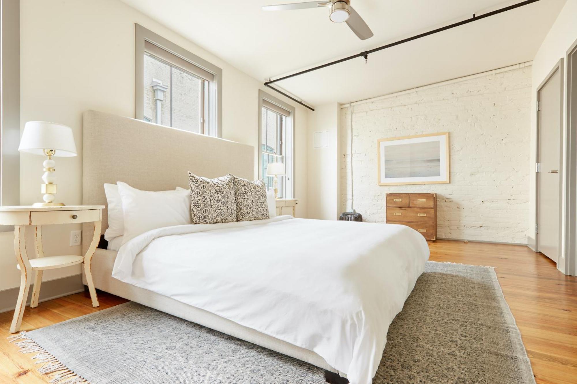 Sonder By Marriott Bonvoy The Broughton Apartments Historic District Savannah Exterior foto